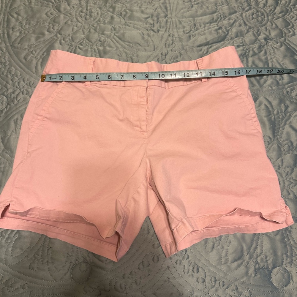LOFT Light Pink Women's Bermudas